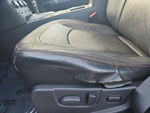 Used 2012 Nissan Rogue SL image 26