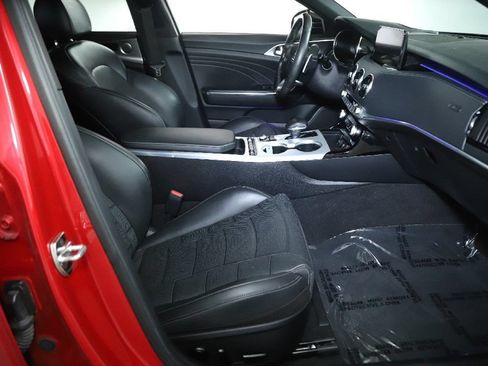 Used 2023 Kia Stinger GT2 AWD/4WD image 37