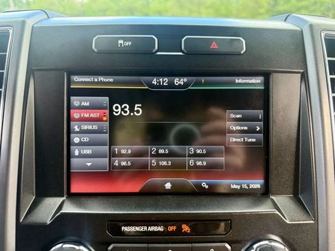 Used 2015 Ford F150 XLT w/ Equipment Group 302A Luxury AWD/4WD image 21
