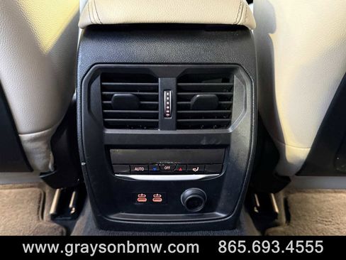 Used 2019 BMW 330i Sedan w/ Convenience Package image 31