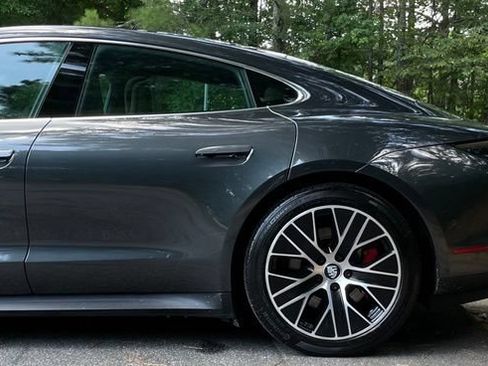 Used 2020 Porsche Taycan 4S AWD/4WD image 5
