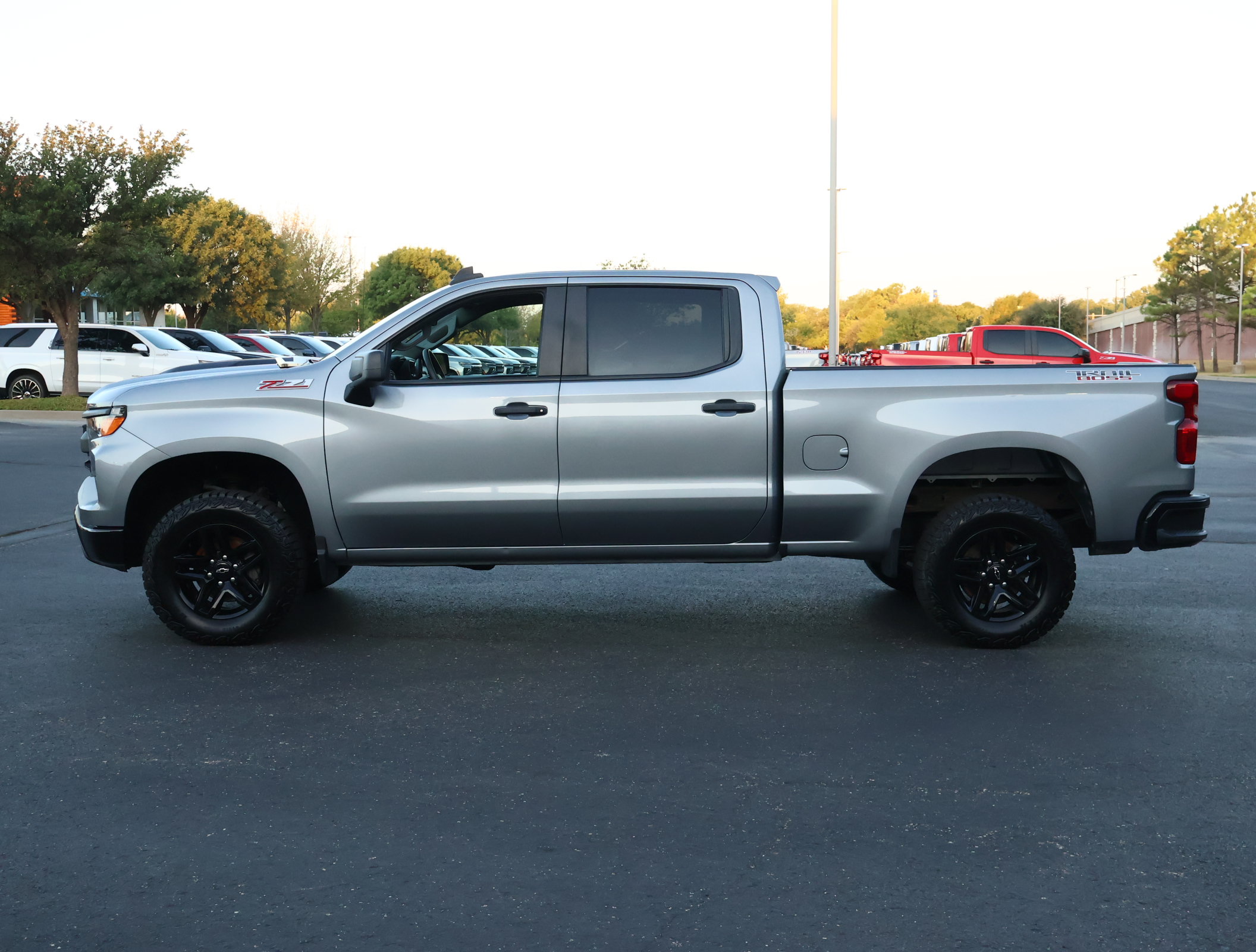 Used 2023 Chevrolet Silverado 1500 Custom Trail Boss AWD/4WD image 30