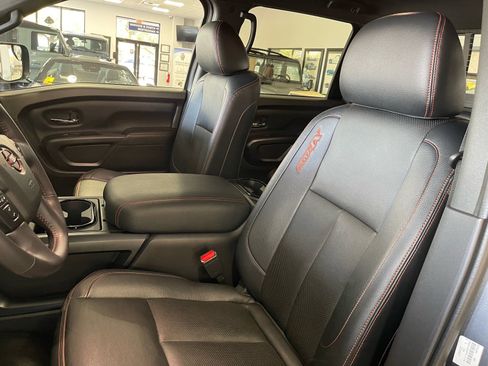 Used 2023 Nissan Titan PRO-4X w/ Pro-4x Convenience Package image 29