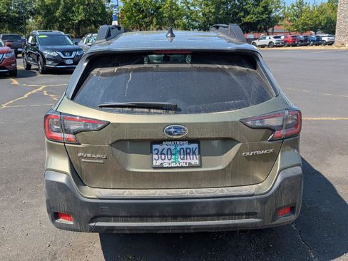 Used 2025 Subaru Outback Premium w/ Popular Package #1A AWD/4WD image 5