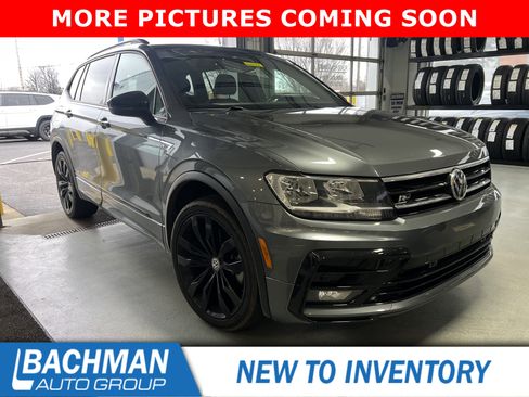 Used 2020 Volkswagen Tiguan SE R-Line image 2