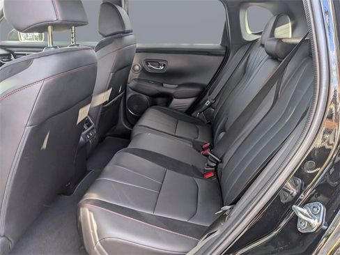 Certified 2025 Acura ADX A-Spec image 17