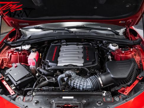 Used 2016 Chevrolet Camaro SS RWD image 48