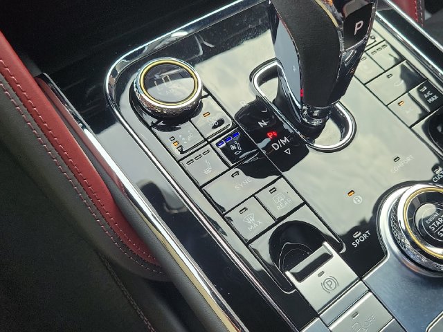 Used 2023 Bentley Flying Spur W12 AWD/4WD image 31