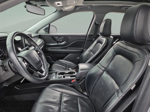 Used 2022 Lincoln Corsair FWD w/ Premium Package image 12