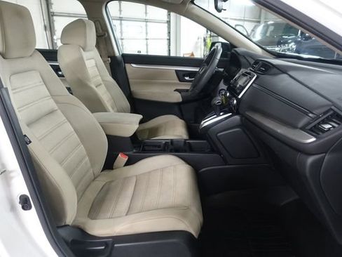 Used 2017 Honda CR-V LX image 24