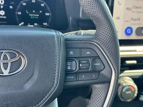 Used 2026 Toyota Tacoma TRD Off-Road AWD/4WD image 19