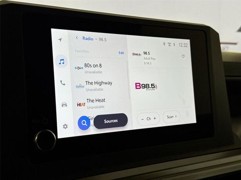 Certified 2024 Toyota Tacoma SR5 w/ SR5 Upgrade Package image 23