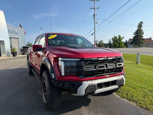 Used 2025 Ford F150 Raptor AWD/4WD image 3