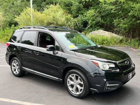 Used 2017 Subaru Forester 2.5i Touring AWD/4WD image 7
