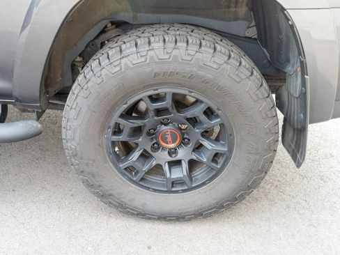 Used 2021 Toyota 4Runner TRD Pro AWD/4WD image 28
