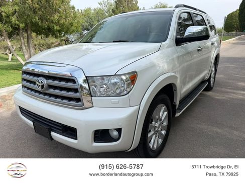 Used 2016 Toyota Sequoia Platinum RWD image 1