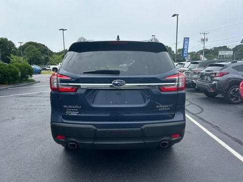 Used 2024 Subaru Ascent Limited w/ Technology Package AWD/4WD image 5