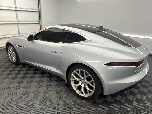 Used 2019 Jaguar F-TYPE Coupe RWD image 20
