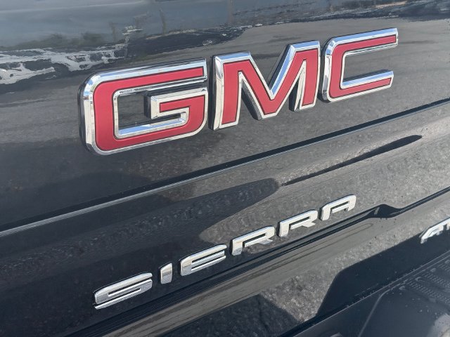 Used 2025 GMC Sierra 1500 AT4X AWD/4WD image 12