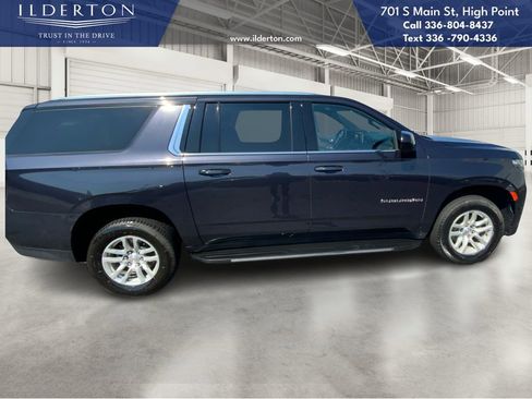 Used 2023 Chevrolet Suburban LT image 4