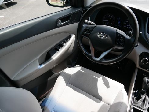 Used 2017 Hyundai Tucson Sport AWD/4WD image 9