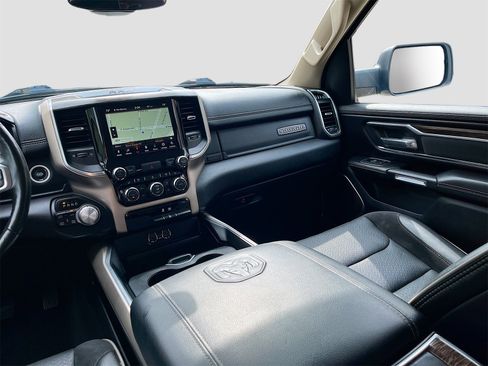 Used 2020 RAM 1500 Laramie image 24