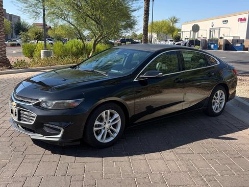 Used 2016 Chevrolet Malibu LT FWD image 6
