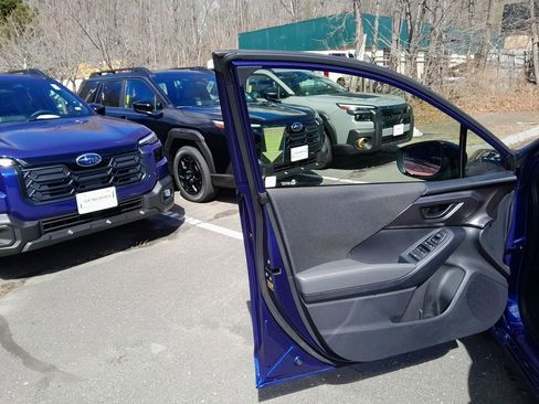 Certified 2024 Subaru Impreza 2.0i image 11