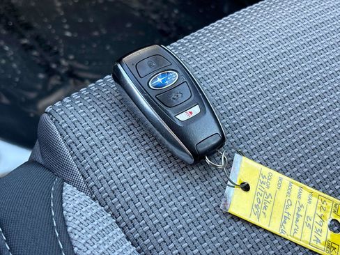 Certified 2025 Subaru Outback Premium image 32