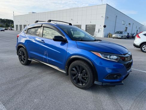 Used 2022 Honda HR-V Sport image 4