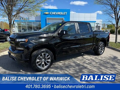 Used 2021 Chevrolet Silverado 1500 RST w/ Convenience Package II AWD/4WD image 1