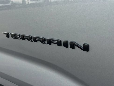New 2027 GMC Terrain Elevation w/ Elevation Premium Package FWD image 10