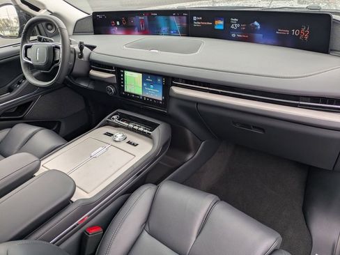 New 2025 Lincoln Navigator L Reserve AWD/4WD image 23