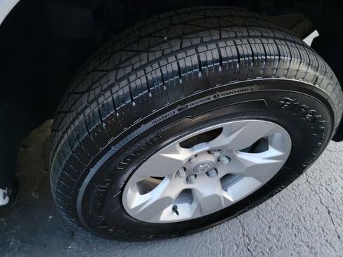 Used 2022 RAM 1500 Big Horn image 31