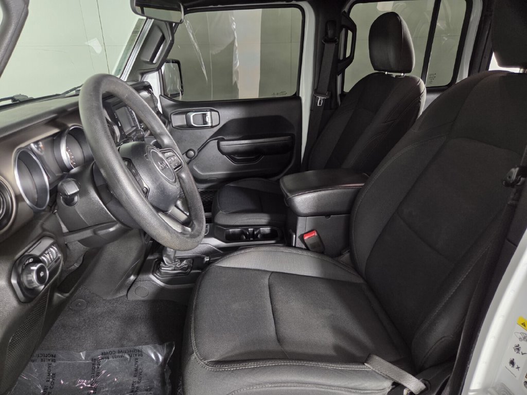 Used 2019 Jeep Wrangler Unlimited Sport AWD/4WD image 11