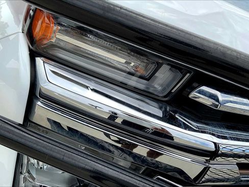 Used 2023 Chevrolet Silverado 2500 High Country AWD/4WD image 27