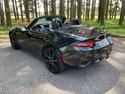 Used 2024 MAZDA MX-5 Miata Grand Touring image 5
