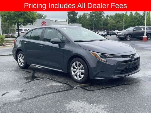 Used 2024 Toyota Corolla LE FWD image 7
