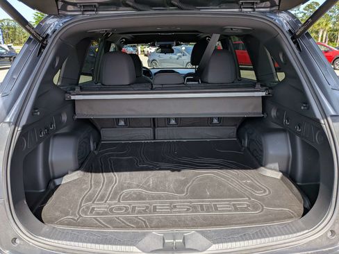 Certified 2025 Subaru Forester Premium AWD/4WD image 13