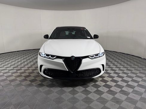 Used 2025 Alfa Romeo Tonale AWD/4WD image 4