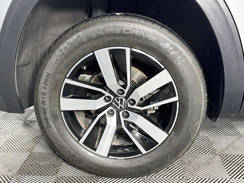 Used 2022 Volkswagen Atlas SE image 32