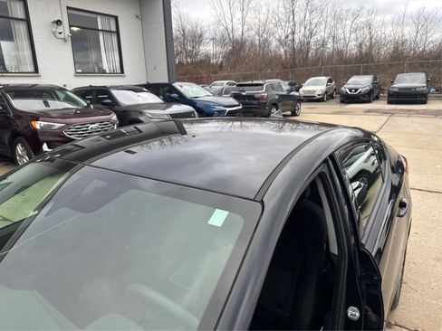 Used 2020 Hyundai Elantra SEL w/ Cargo Package (C1) FWD image 13