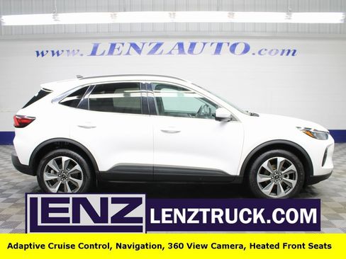 Used 2024 Ford Escape Platinum image 1