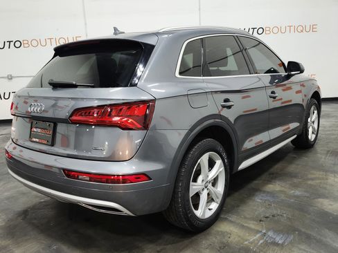 Used 2020 Audi Q5 2.0T Premium w/ Convenience Package image 19