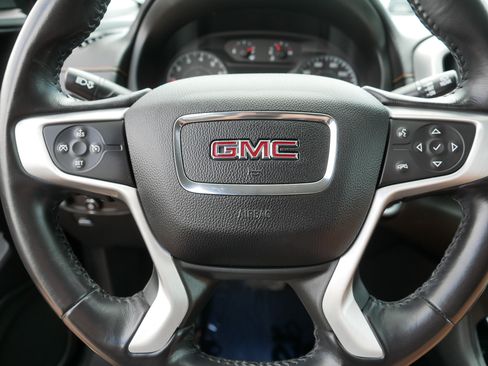 Used 2018 GMC Terrain SLE w/ Driver Convenience Package AWD/4WD image 25