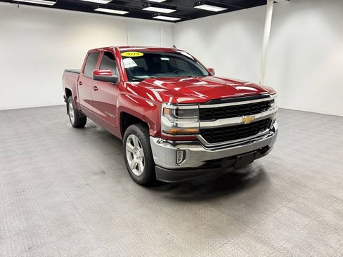 Used 2018 Chevrolet Silverado 1500 LT w/ All Star Edition image 7