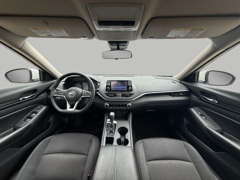 Used 2022 Nissan Altima 2.5 S FWD image 5