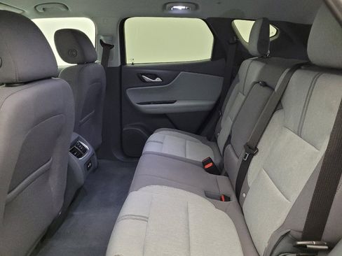 Used 2020 Chevrolet Blazer LT image 18