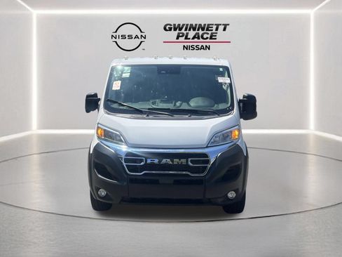 Used 2025 RAM ProMaster 2500 w/ U-Haul Equipment Group FWD image 27