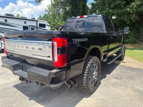 Used 2026 Ford F350 Platinum w/ Platinum Plus Package AWD/4WD image 3